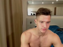 Schaue strong_walther's Cam Show @ Chaturbate 12/09/2016