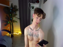 Schaue chester_curly's Cam Show @ Chaturbate 16/06/2022